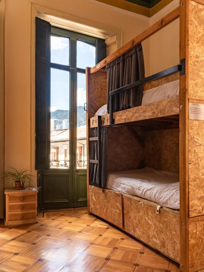 Hostal R10 Μπογκοτά Εξωτερικό φωτογραφία