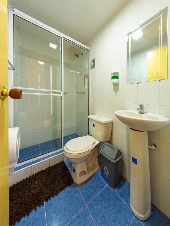 Hostal R10 Μπογκοτά Εξωτερικό φωτογραφία